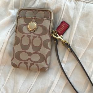 Coach phone holder/wristlet